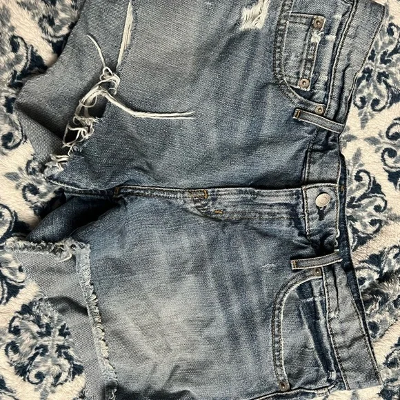 GAP shorts Sz 29 - Picture 5 of 7